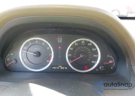 2010 Honda Accord 2.4 Lx z USA, uszkodzony, nr VIN 1HGCP2F39AA103324